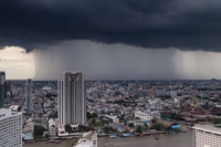 สภาพอากาศวันนี้ กรมอุตุฯ เผยไทยตอนบนร้อนจัด เตือนฝนถล่มบางแห่ง