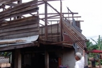 ฝนตกหนักบ้านเรือนเสียหาย 30 หลัง