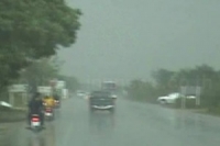กรมอุตุฯ คาดอีสานฝนตกชุก