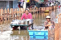 ตลาดบ้านแพนอ่วมท่วมหนัก