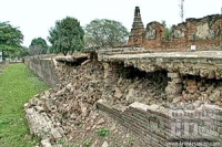 อยุธยา พิษน้ำท่วมกำแพงโบราณสถานวัดมหาธาตุพัง