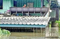 พื้นที่ท้ายเขื่อนเจ้าพระยา น้ำยังหนุนสูงต่อเนื่อง