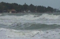 เตือนฝนตกบางแห่ง-คลื่นสูงชาวเลเดินเรือระวัง 